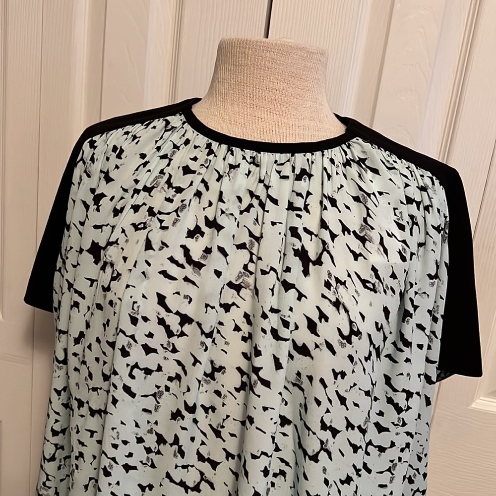Proenza Schouler Flowy Artic Mint Black Leopard Print Short Sleeve Top Size 4